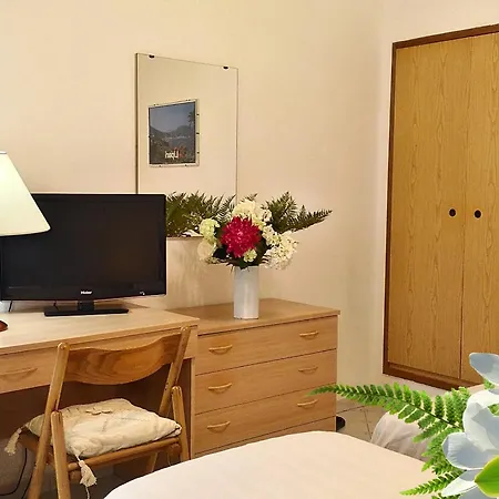Hotell Augustus 3*