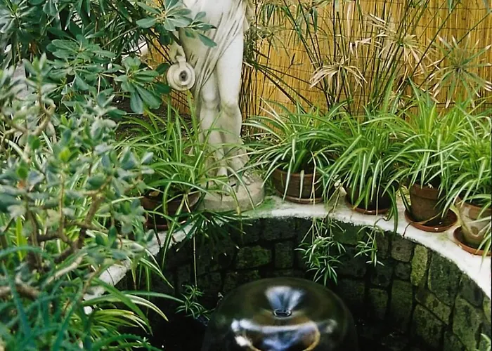 Augustus Ξενοδοχείο